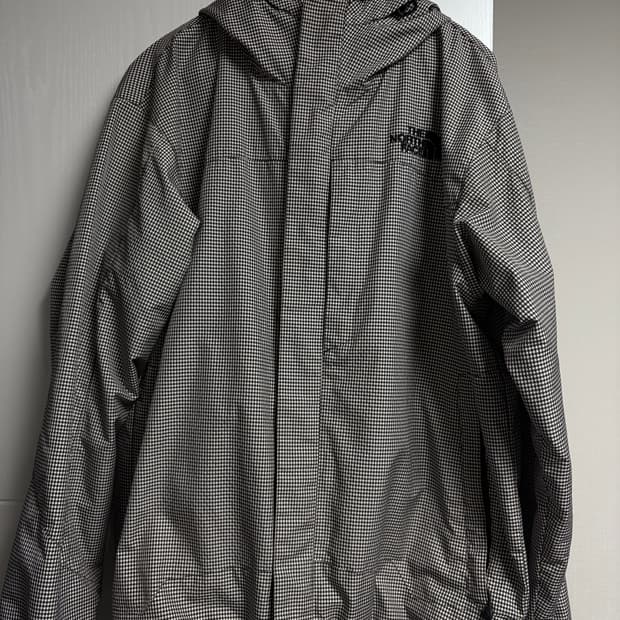 노스페이스 바람막이 100사이즈