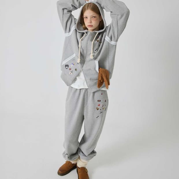 미착용)유센틱 그래픽 후드 셋업 (후드집업+스웻팬츠) 멜란지그레이