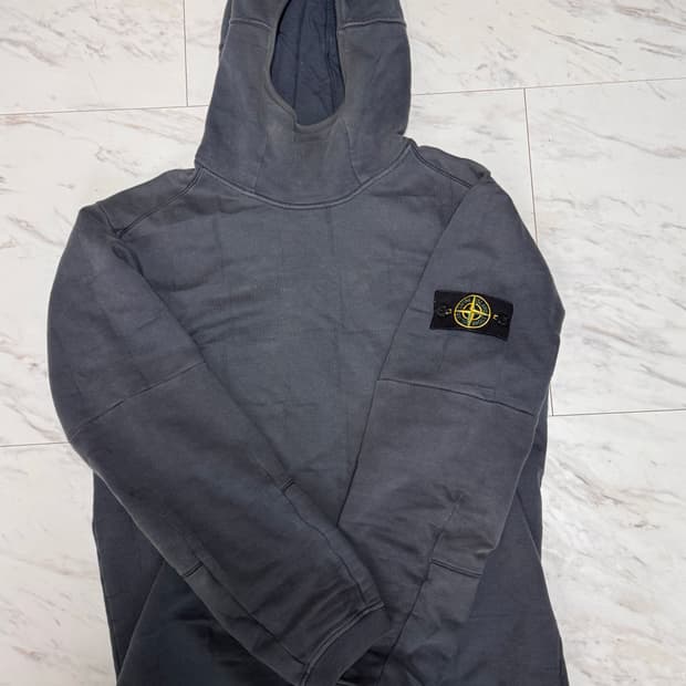 스톤아일랜드 우주인 후드티 XL