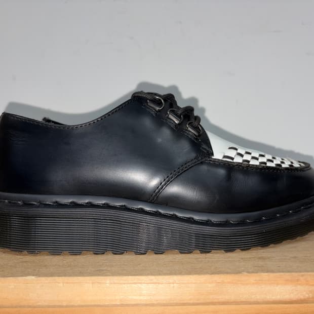닥터마틴 로퍼 250