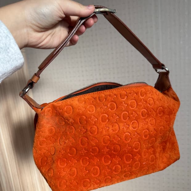 셀린 정품 숄더백 스웨이드