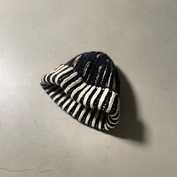 BATSU  Hand-Knitted Stripe Beanie