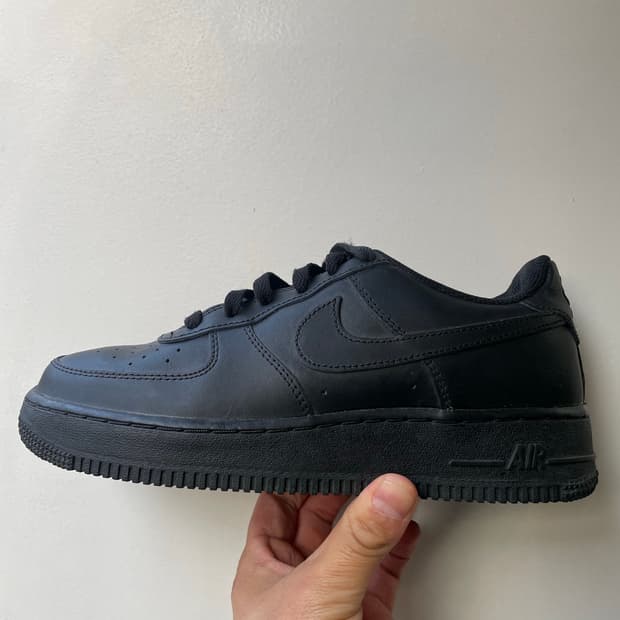 나이키 gs에어포스1 블랙 245