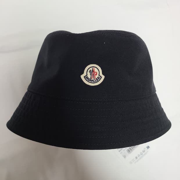 몽클레어 몽클레르 코튼 버킷햇 벙거지 모자 블랙