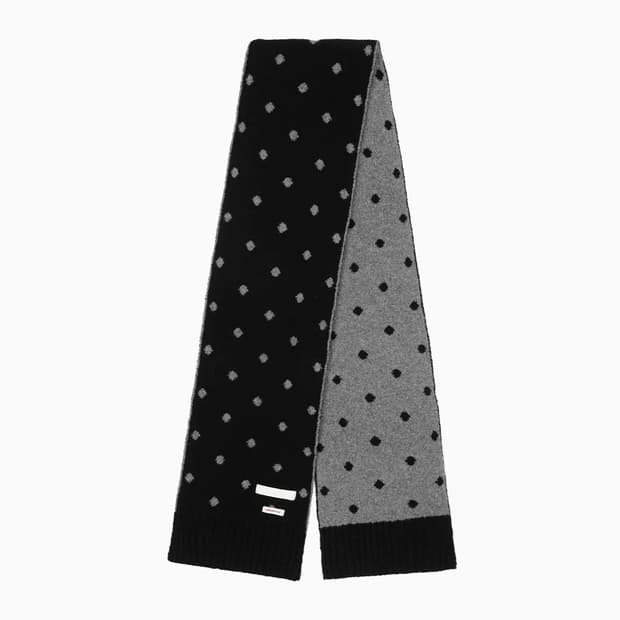 오헤시오 도트 패턴 머플러 목도리