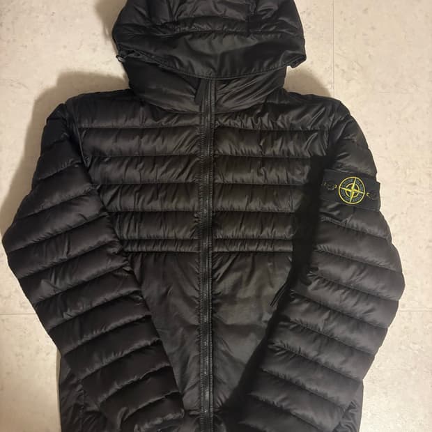 스톤아일랜드 경량패딩 <M>