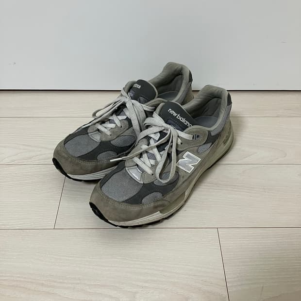 뉴발란스 992 그레이 265 풀박스 Made in USA D 스탠다드