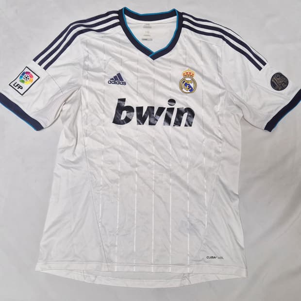 레알 마드리드 홈 노마킹 유니폼 팝니다 