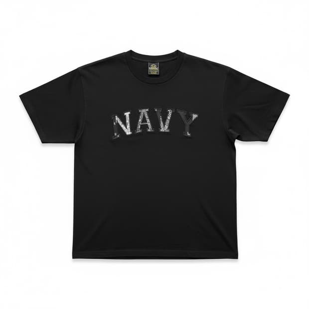 프리즘웍스 패치워크 로고 반팔 블랙