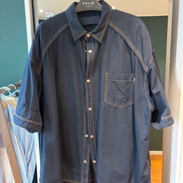 준지 25SS 코튼 데님라이크 반팔 셔츠 50 (준지 옷걸이 증정)