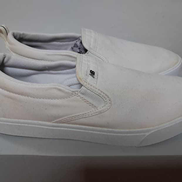 뉴발란스 슬립온 260