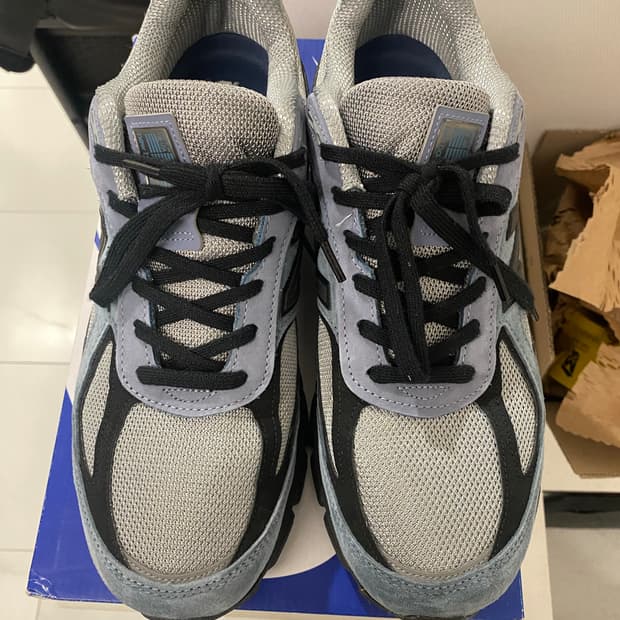 뉴발란스 990v4 메이드 인 USA 아크틱 그레이 285