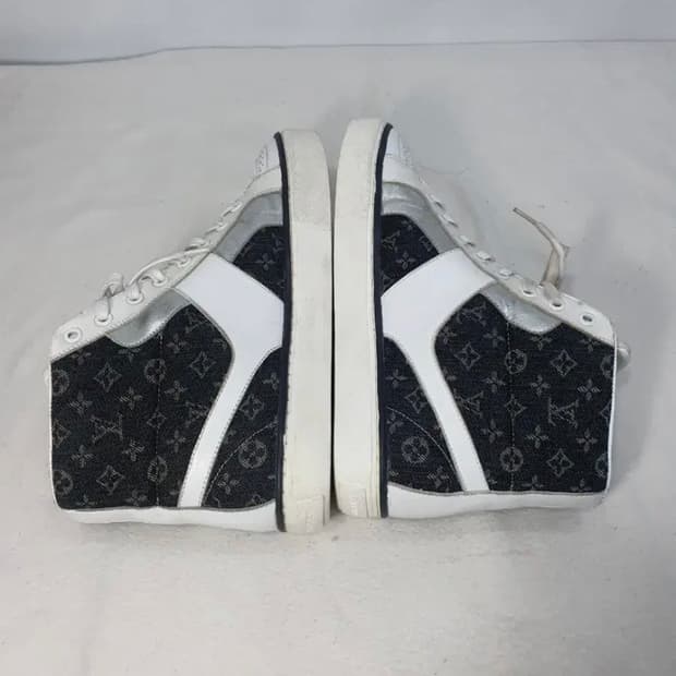 [정품] 루이비통 한정판 모노그램 트레이너 레더 스니커즈