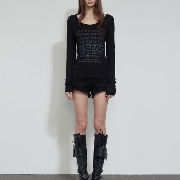 새상품) 보헤미안서울 SMUDGED 롱슬리브 블랙