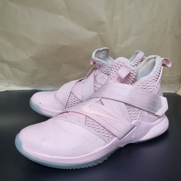 나이키 르브론 솔져12 농구화 260