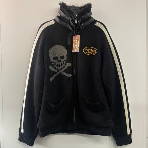 밴슨 스컬 코위찬 자켓