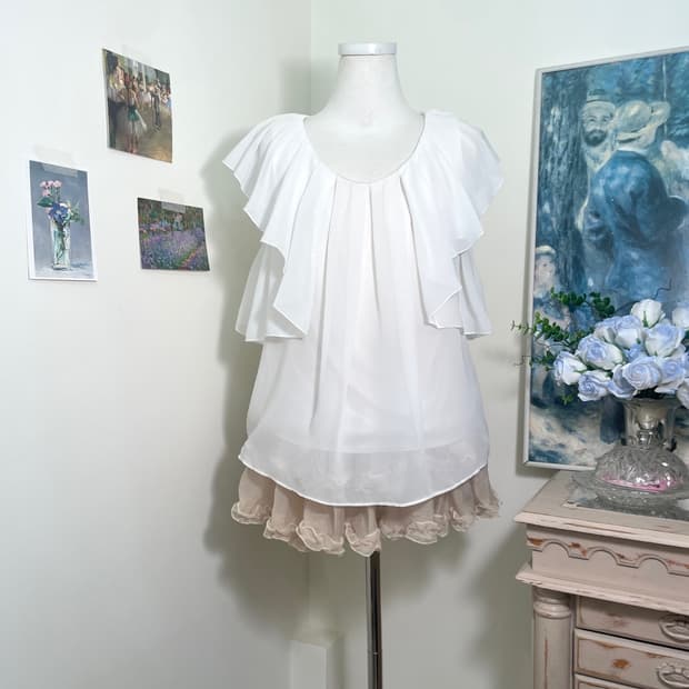 INGNI white pleats fairy blouse(size-M)