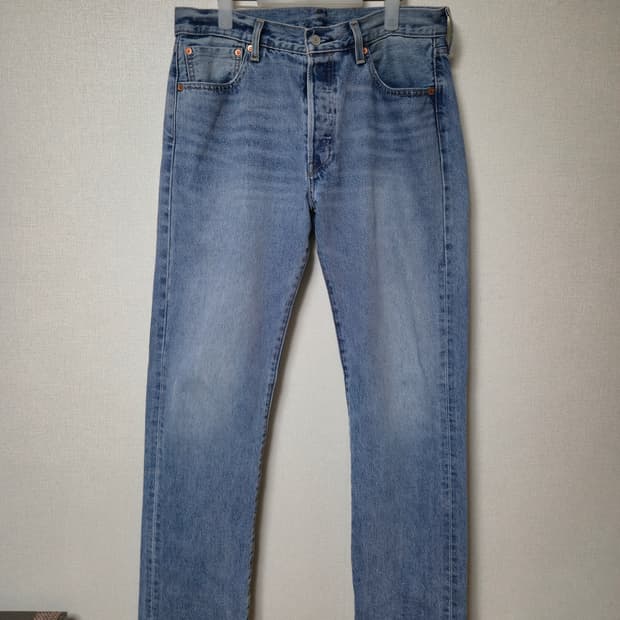 [Levi's] 리바이스 프리미엄 501 셀비지 연청 (W33 L34)
