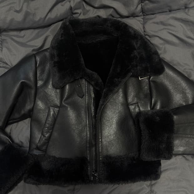 보헤미안서울 무스탕 23fw