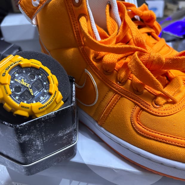 나이키 반달 백터더퓨쳐 오렌지 260 신품