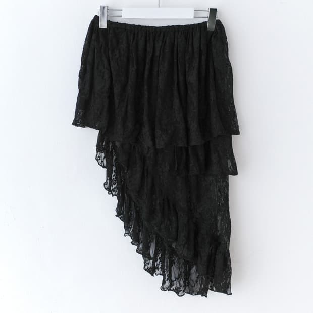 unbalanced lace skirt