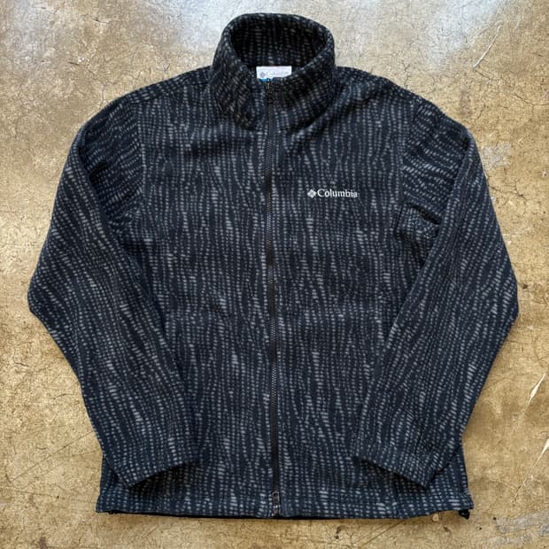 컬럼비아 희귀 패턴 차콜 플리스