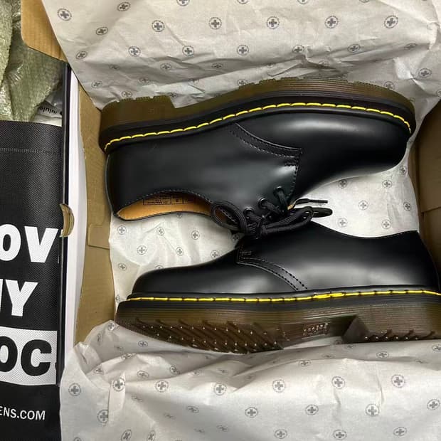 닥터마틴 1461 스무스 블랙
