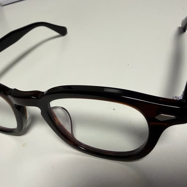 스펙스 몬타나 헬레나 브라운 46