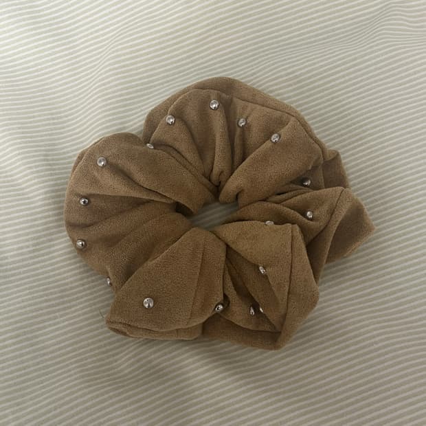 ylyl 영리영리 western scrunchie camel