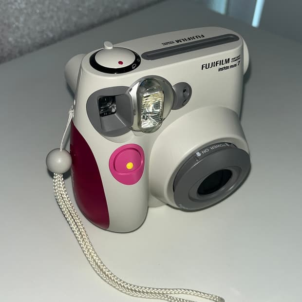후지필름 인스탁스 미니 7 폴라로이드 카메라 핑크