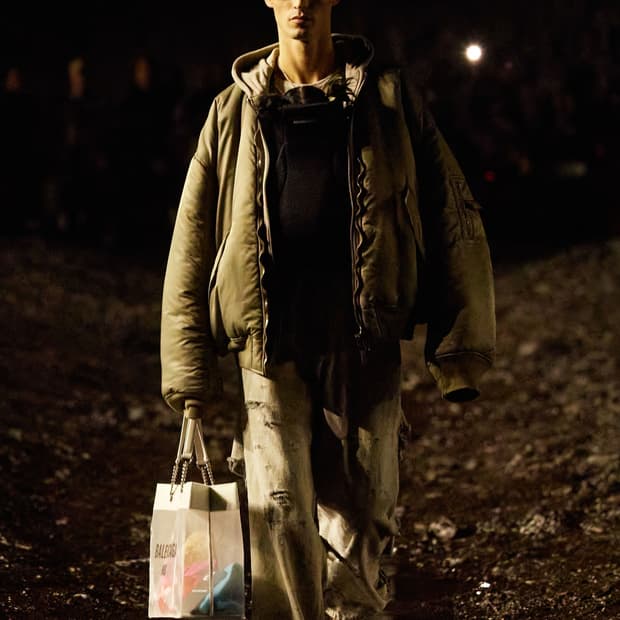 BALENCIAGA PARIS ALL IN BOMBER 2 SIZE