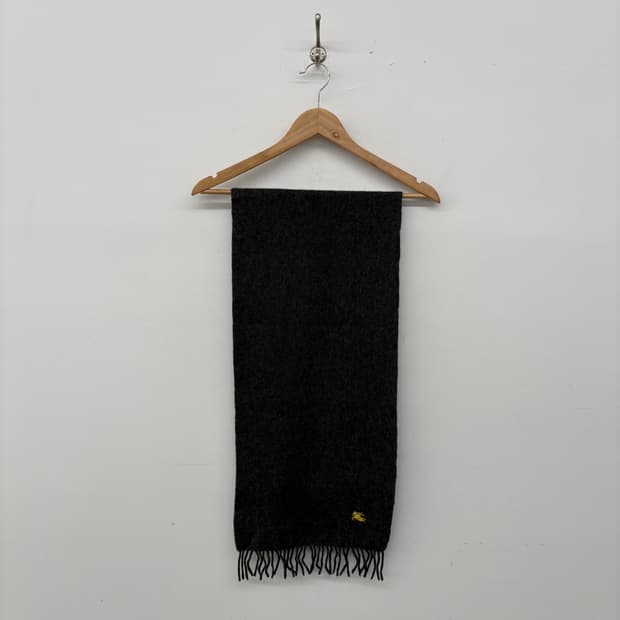 버버리 캐시미어 차콜 머플러