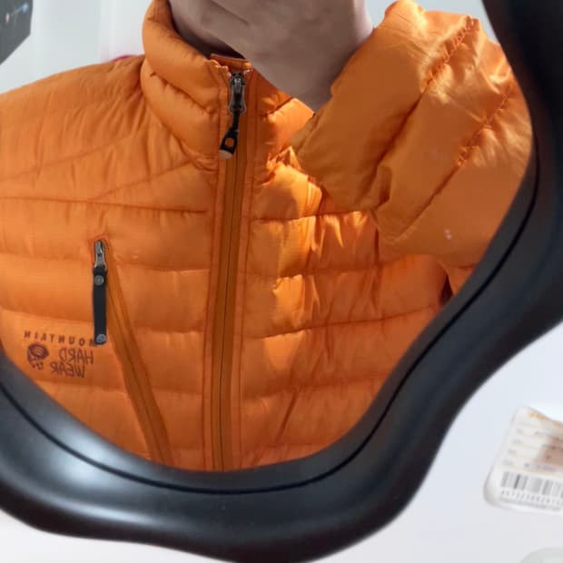 마운틴하드웨어 경량패딩 오렌지