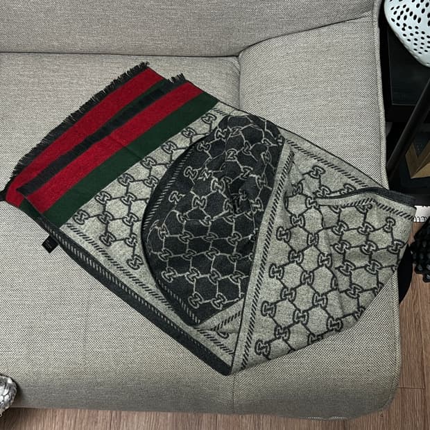 구찌 스타일 머플러 길이: 160 폭: 32