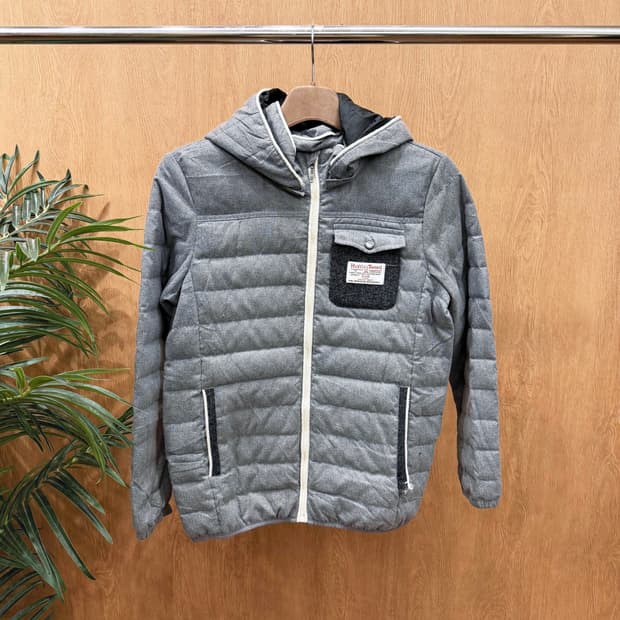 해리스 트위드 후드 퀄팅 패딩 자켓 풀 집업 포켓 패치 디테일 그레이