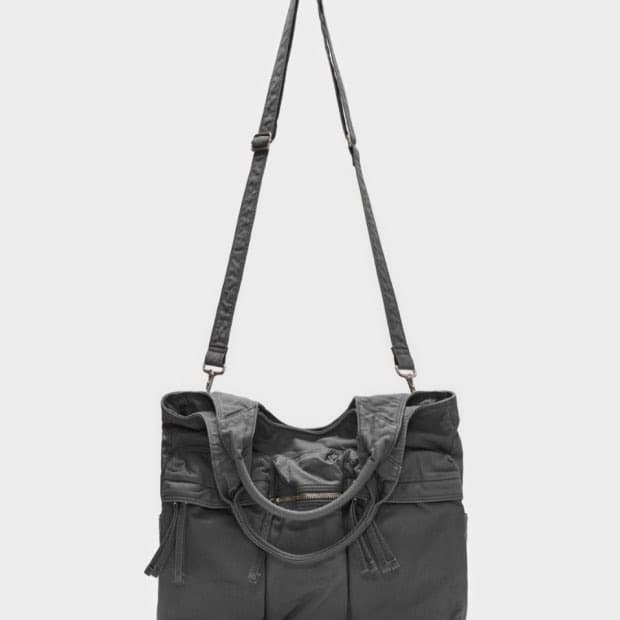 벨리에 오피서 프로치다 백 그레이