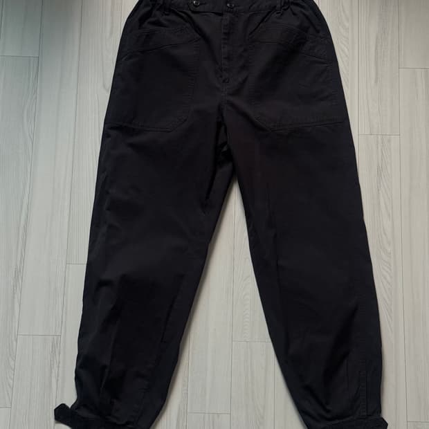 [2]Visvim 22aw Carrol pants. Navy