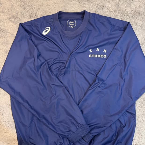 iab X 아식스 네이비 우븐 셔츠