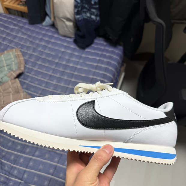 나이키 코르테즈 290