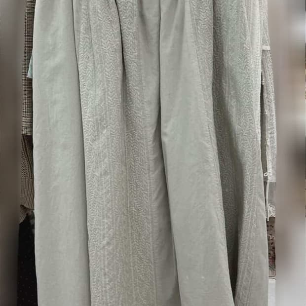 카라하나 빈티지 모리걸 뮤트 자수 롱스커트