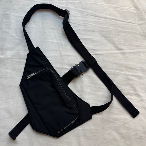 알릭스 체스트 릭백  1017 ALYX 9SM Chest rig bag