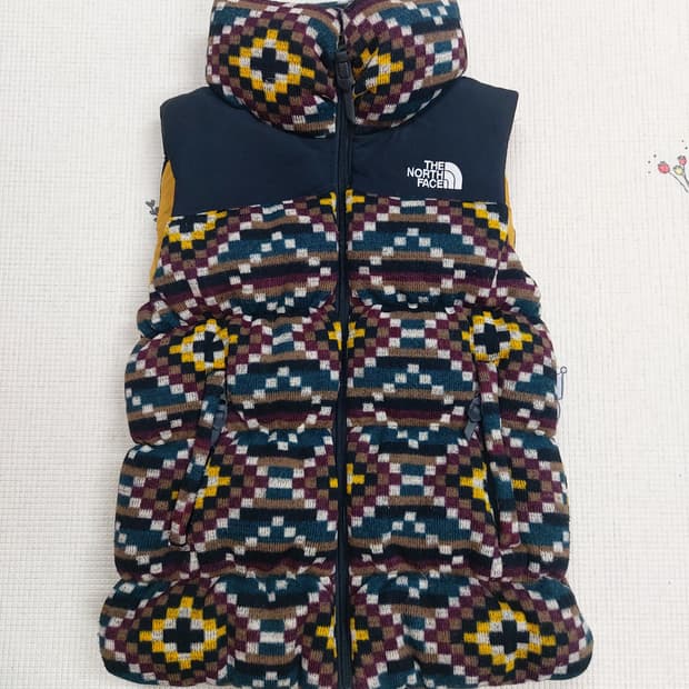 노스페이스 노르딕 패턴 패딩 조끼 80