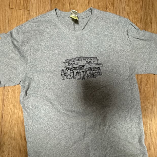 카키스 티셔츠