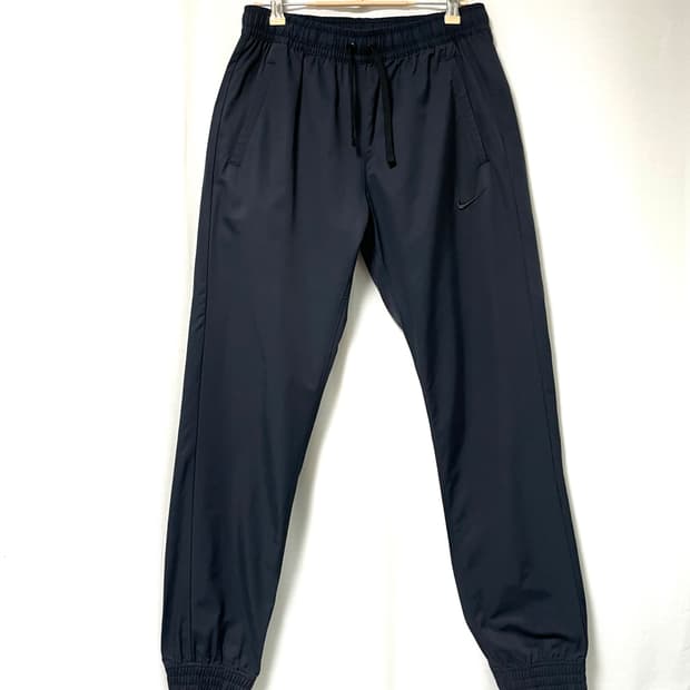 나이키 남녀공용 블랙 스우시 우븐 밴딩 트레이닝 조거 팬츠 M