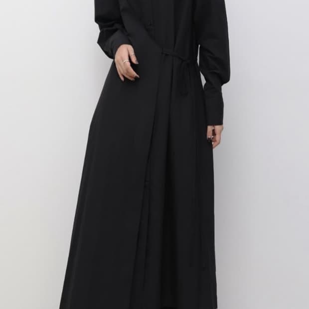 트리밍버드 Wrap Shirt One-piece [ Black ]