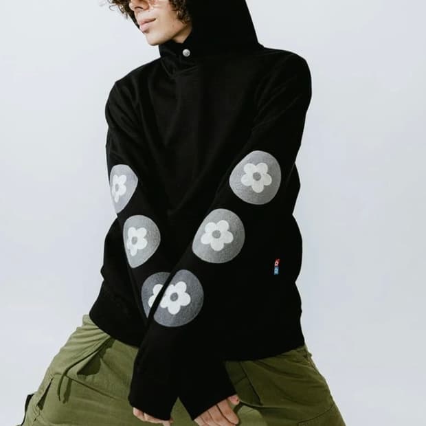 반디더핑크 플라워 후드 m사이즈 팝니다