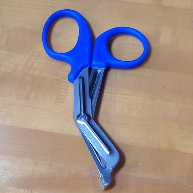 독일 메딕 특수 가위