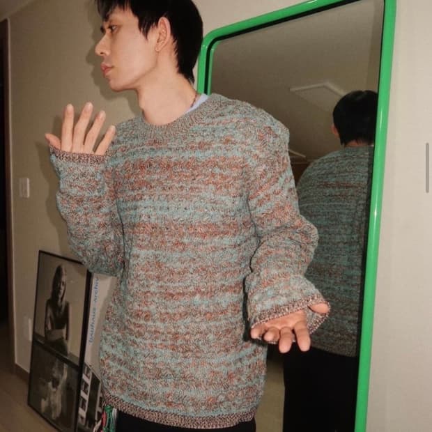 앤더슨벨 멀티 멜란지 크루넥 니트