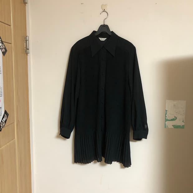 Black pleat shirts dress 