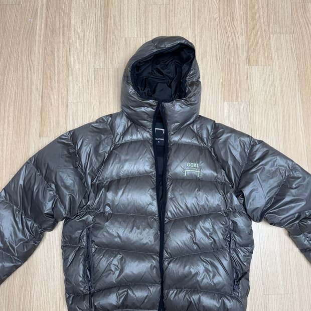 골스튜디오 다운 패딩